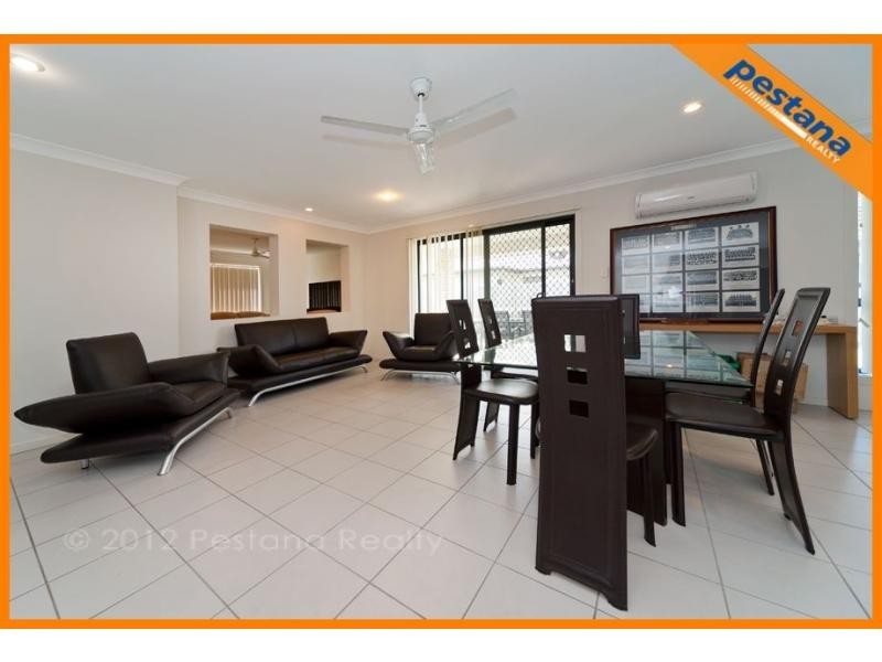 10 Easy Street, Loganholme QLD 4129