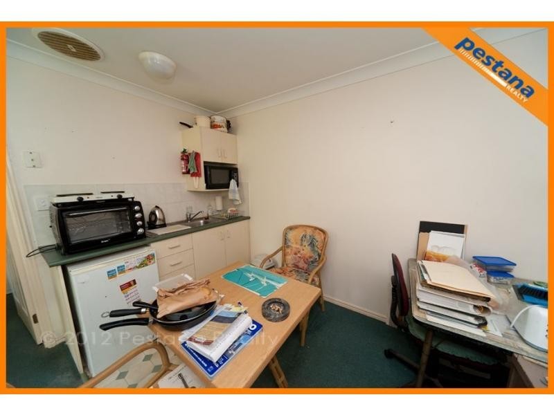 3 & 8/34 Garfield Road, Logan Central QLD 4114