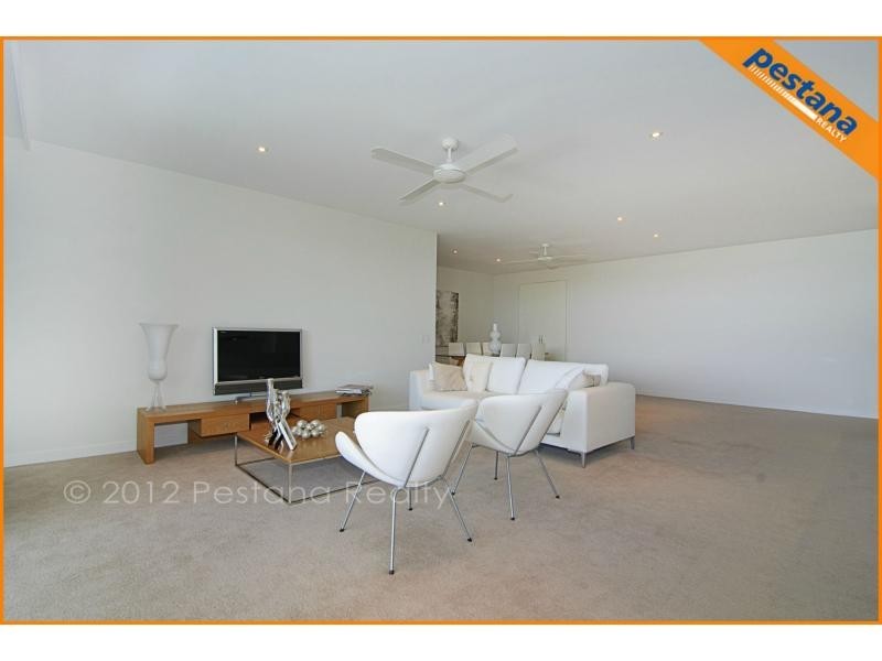 7206/323 Bayview Street, Hollywell QLD 4216