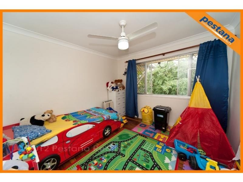 30 Macaranga Street, Marsden QLD 4132