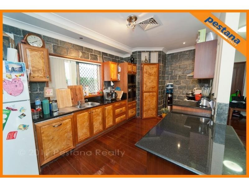 Meadowbrook QLD 4131