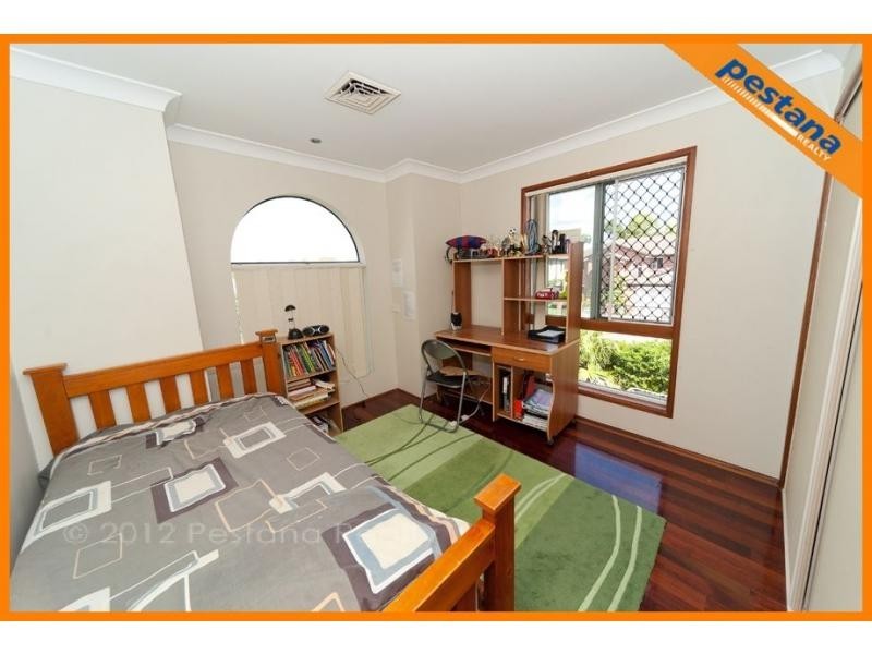 Meadowbrook QLD 4131