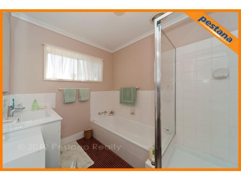 49 Barbaralla Drive, Springwood QLD 4127