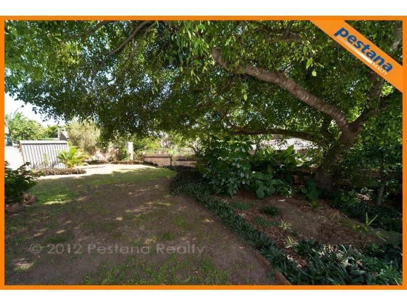 49 Barbaralla Drive, Springwood QLD 4127