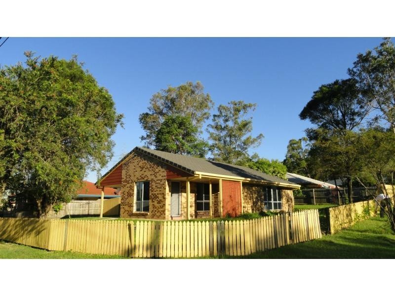 2 Chieti Circuit, Marsden QLD 4132