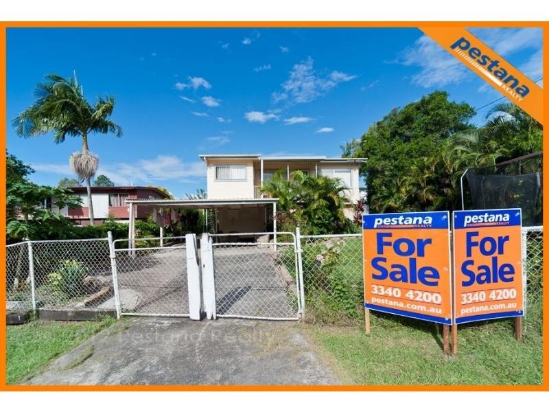 11 Claverton Street, Woodridge QLD 4114