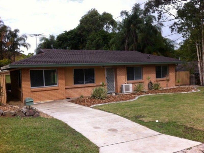 17 Laurinda Crescent, Springwood QLD 4127