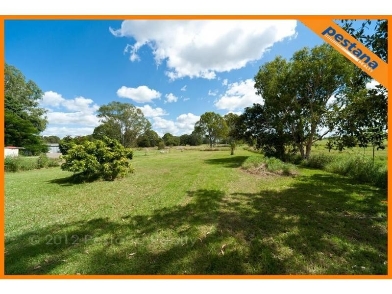 11 Danyenah Street, Loganholme QLD 4129