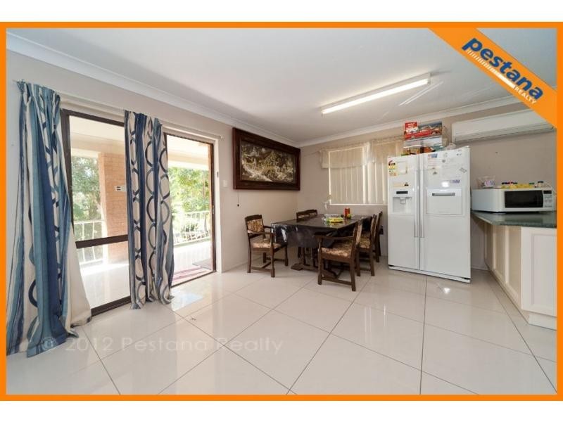 11 Danyenah Street, Loganholme QLD 4129