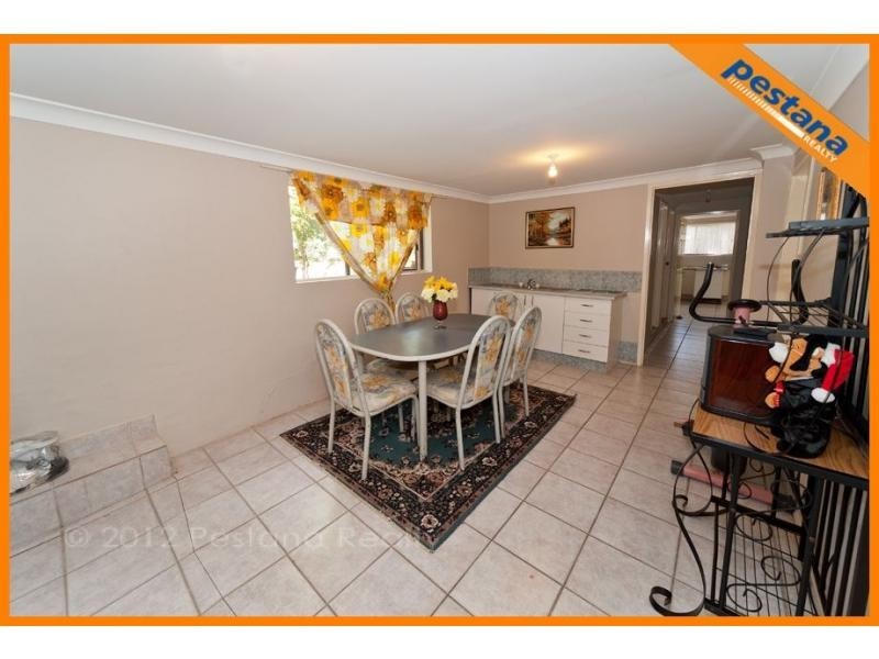 11 Danyenah Street, Loganholme QLD 4129