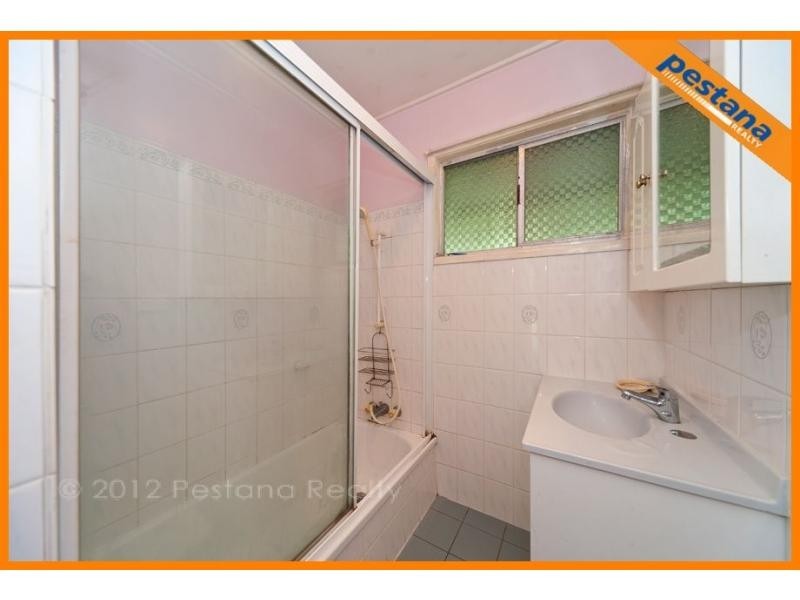 84 Mayes Avenue, Kingston QLD 4114