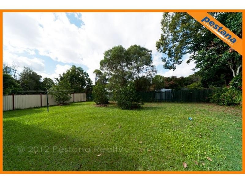84 Mayes Avenue, Kingston QLD 4114
