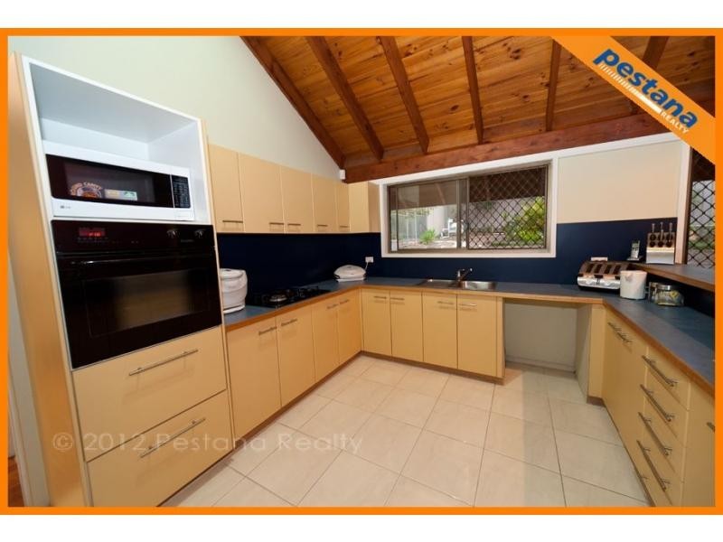 5 Bauhinia Court, Shailer Park QLD 4128