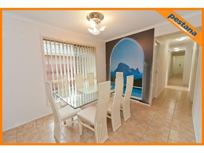 101A Morden Road, Sunnybank Hills QLD 4109