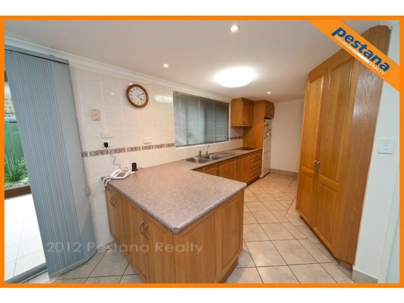 2 Lisbeth Street, Springwood QLD 4127