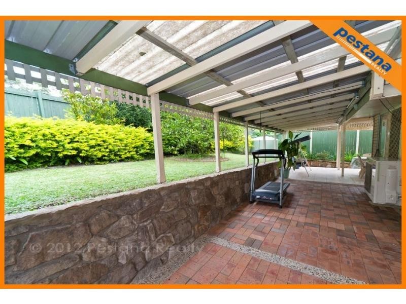 2 Lisbeth Street, Springwood QLD 4127