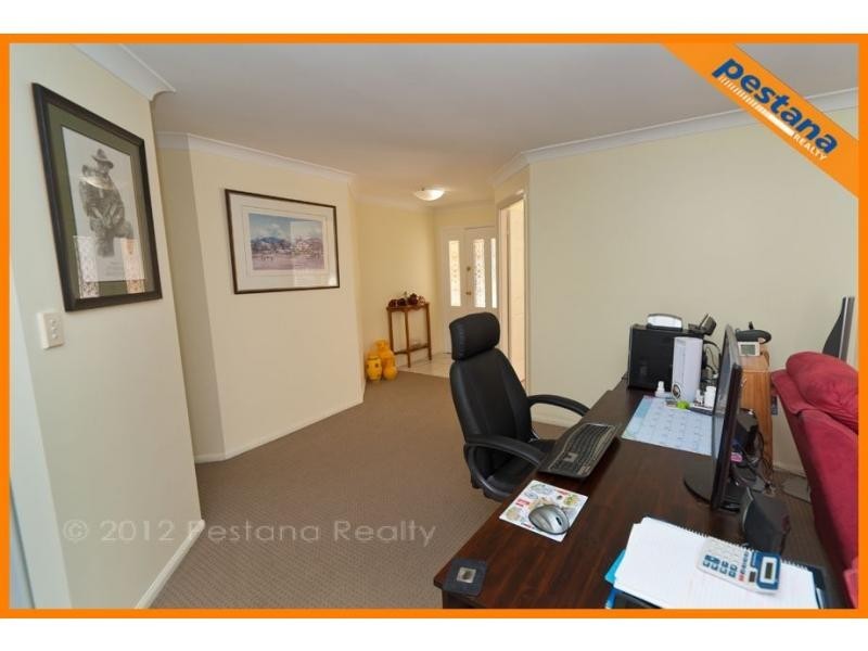 31 Crozier Crescent, Meadowbrook QLD 4131