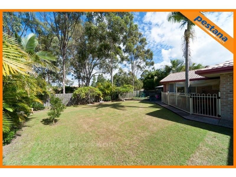 31 Crozier Crescent, Meadowbrook QLD 4131