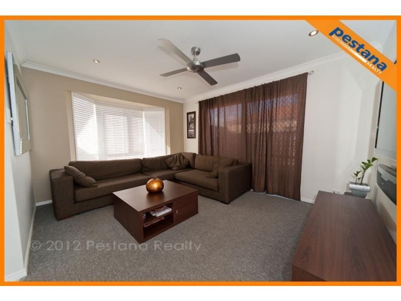5 Stockwellia Street, Meadowbrook QLD 4131