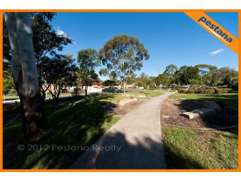 2 Birun Street, Woodridge QLD 4114