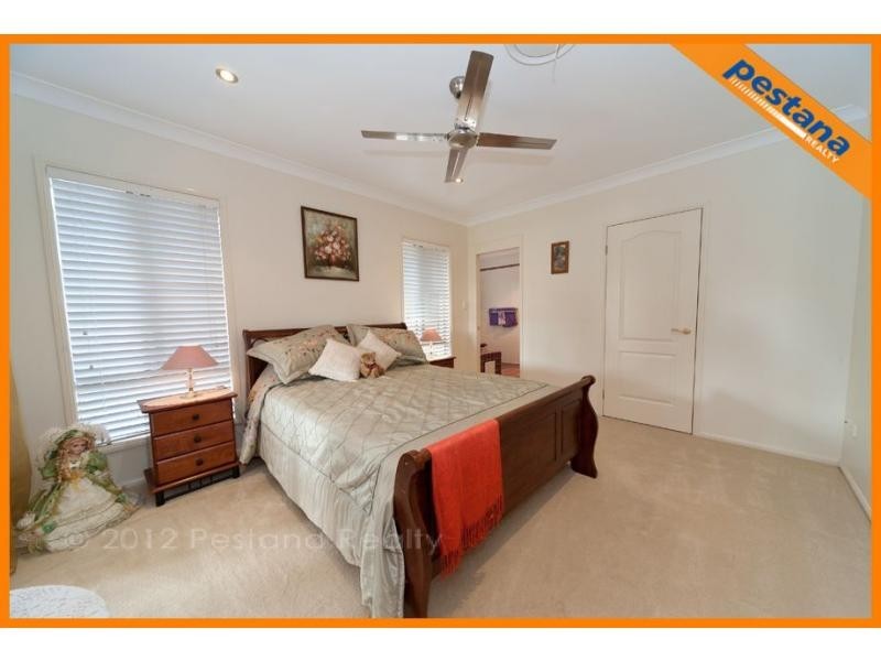 31 The Avenue, Windaroo QLD 4207