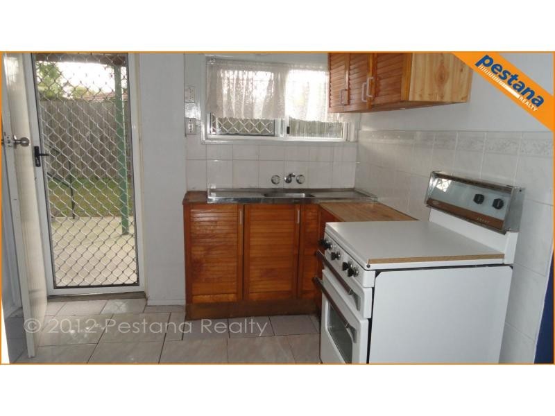 30 Kelvin Street, Woodridge QLD 4114