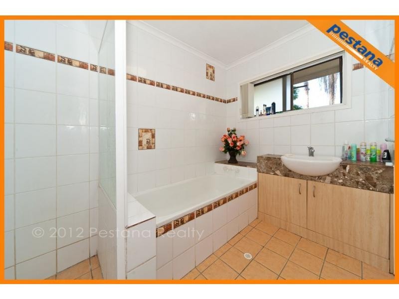 75 Mayes Avenue, Kingston QLD 4114