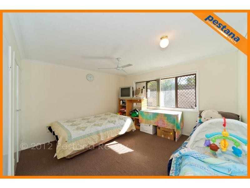 75 Mayes Avenue, Kingston QLD 4114