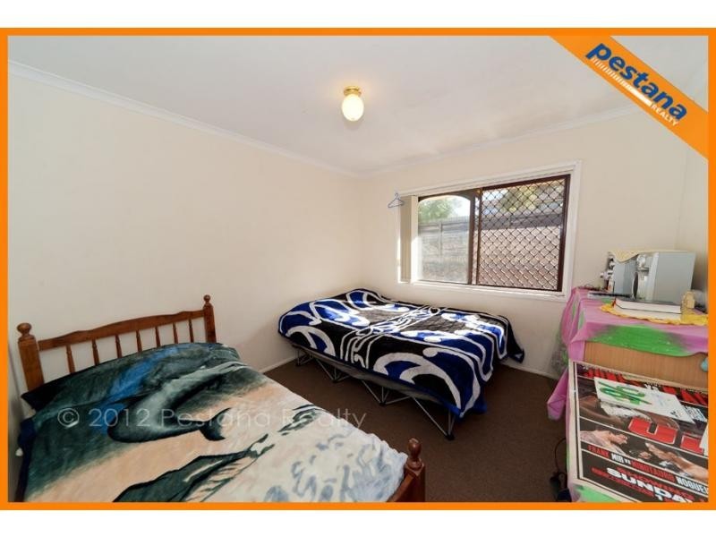 75 Mayes Avenue, Kingston QLD 4114