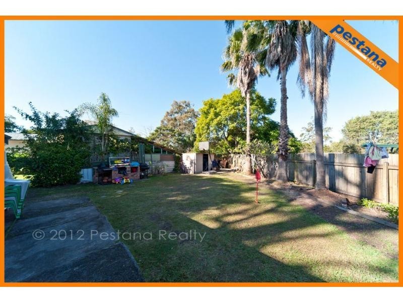 75 Mayes Avenue, Kingston QLD 4114