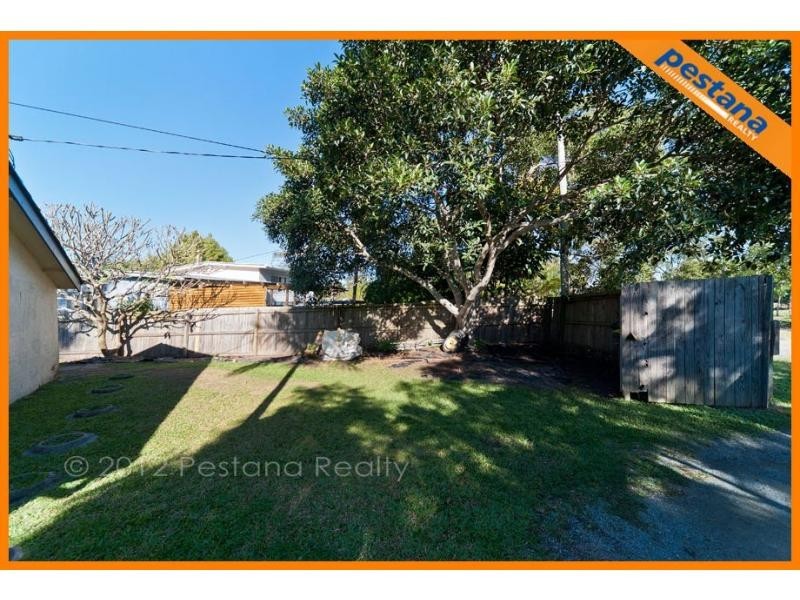 75 Mayes Avenue, Kingston QLD 4114