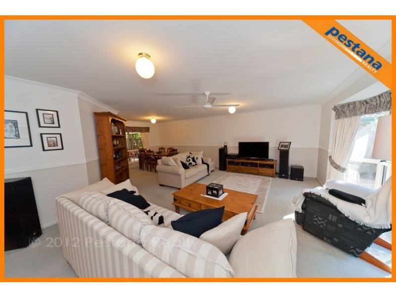 Meadowbrook QLD 4131