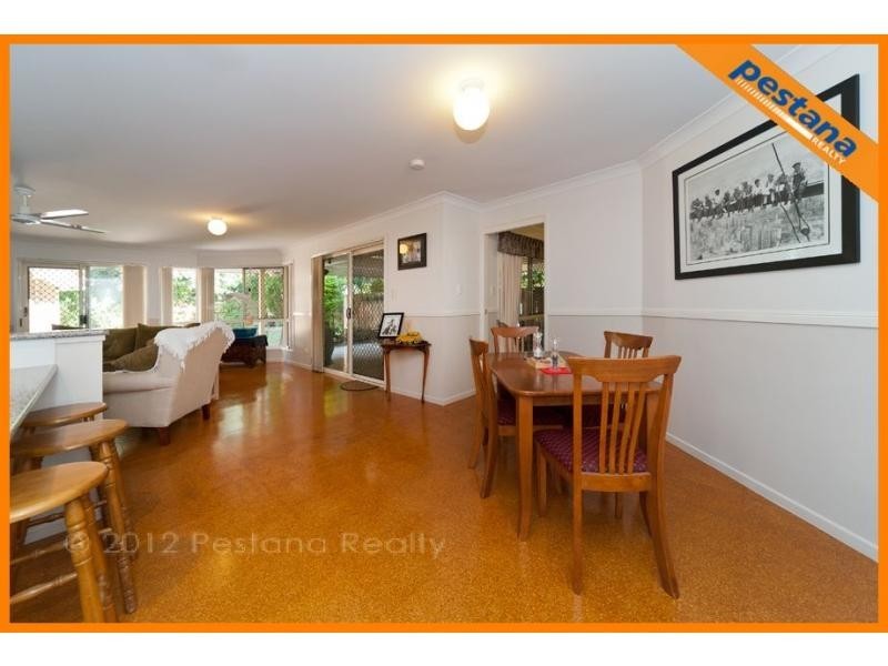 Meadowbrook QLD 4131