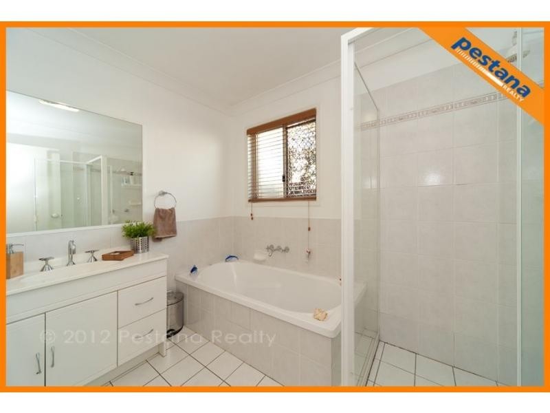 Meadowbrook QLD 4131