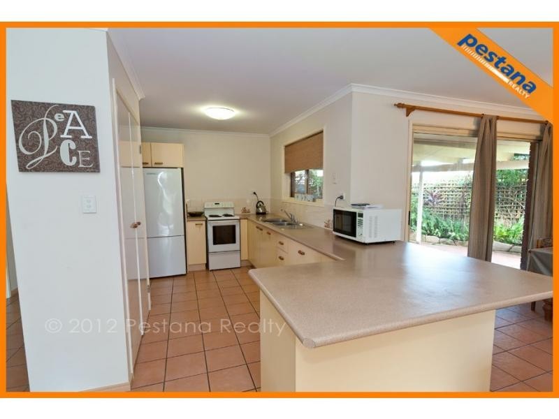 39 Crozier Crescent, Meadowbrook QLD 4131