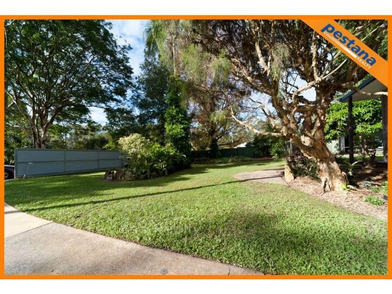 8 Goenoeng Drive, Tanah Merah QLD 4128