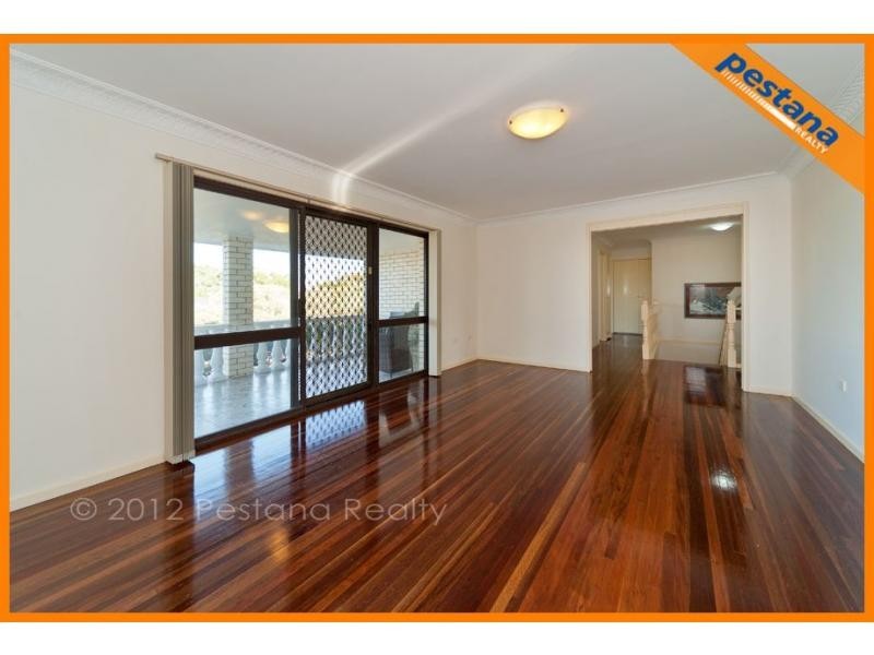 37 Pompadour Street, Sunnybank Hills QLD 4109