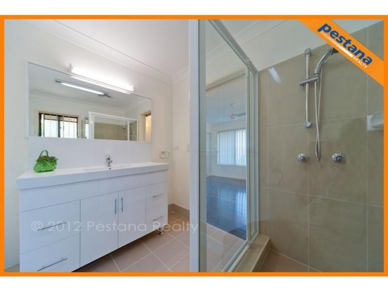 37 Pompadour Street, Sunnybank Hills QLD 4109