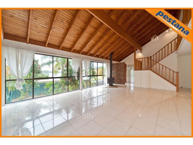 203 Springwood Road, Springwood QLD 4127