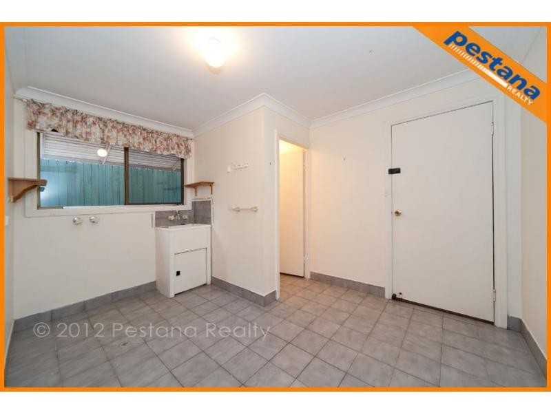 203 Springwood Road, Springwood QLD 4127