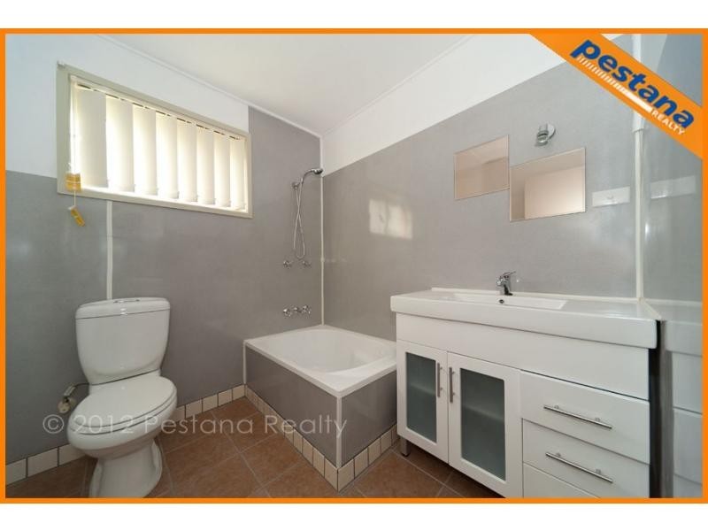 40 Southgate Drive, Woodridge QLD 4114