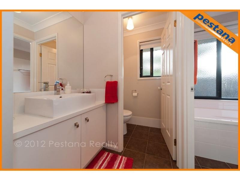 5 Bishop Court, Loganlea QLD 4131