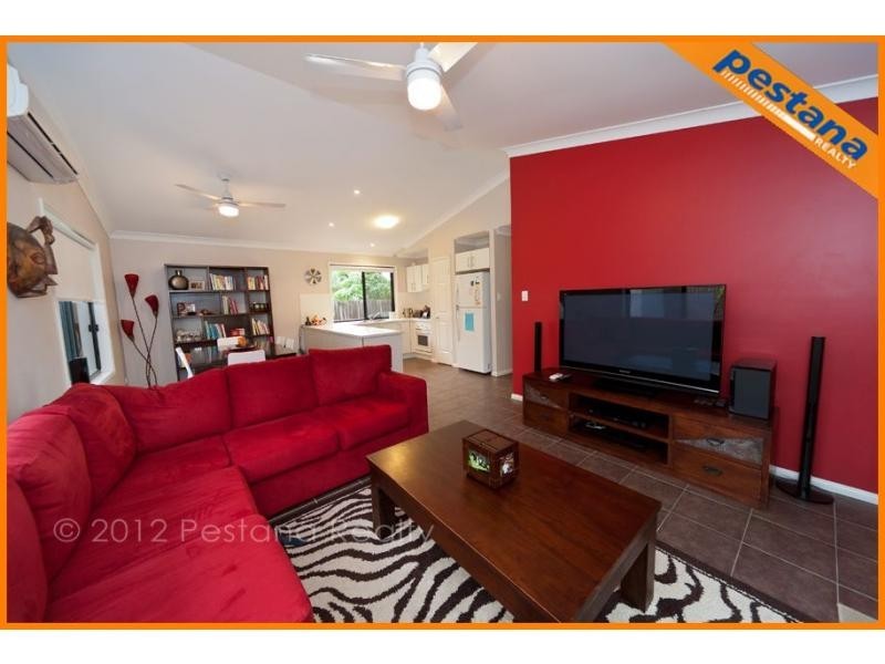 5 Bishop Court, Loganlea QLD 4131