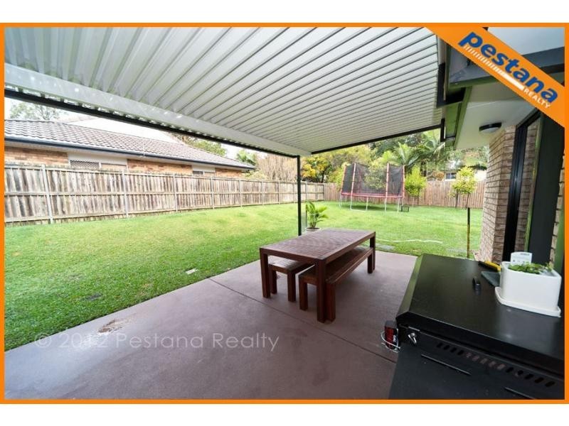 5 Bishop Court, Loganlea QLD 4131