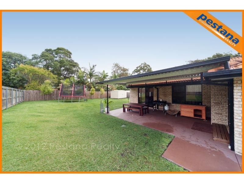 5 Bishop Court, Loganlea QLD 4131
