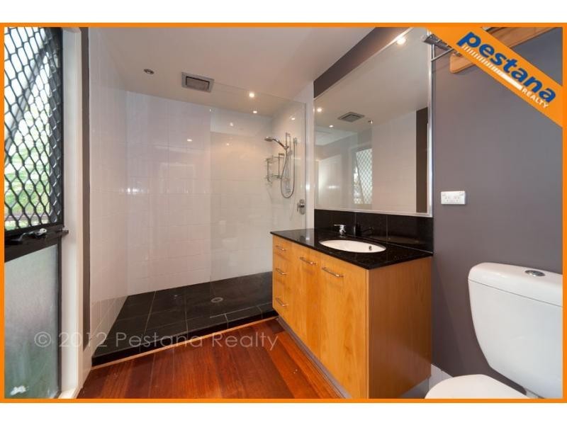 118 Plantain Road, Shailer Park QLD 4128