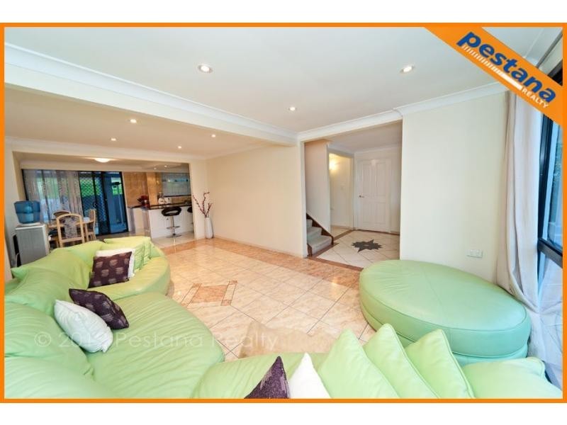 30 Joanne Street, Underwood QLD 4119