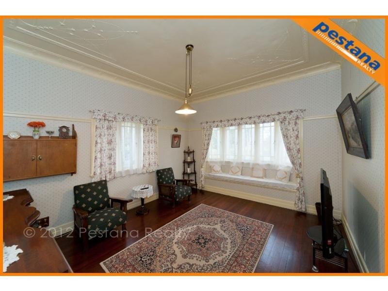 23 Oates Avenue, Woodridge QLD 4114