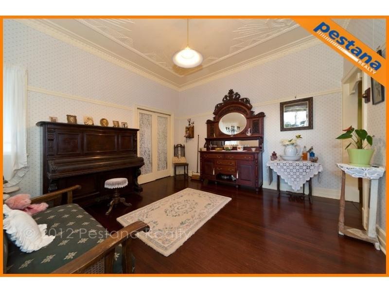 23 Oates Avenue, Woodridge QLD 4114