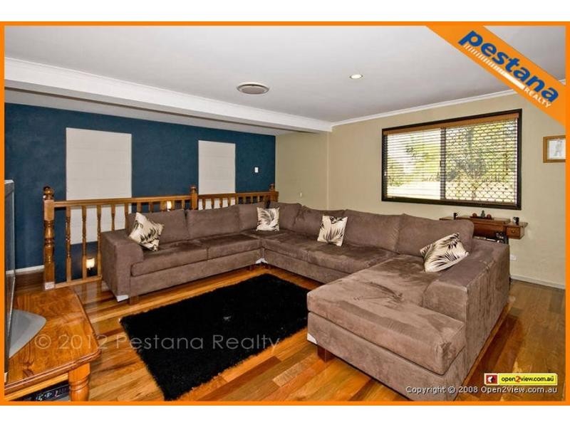 7 Morgan Court, Springwood QLD 4127